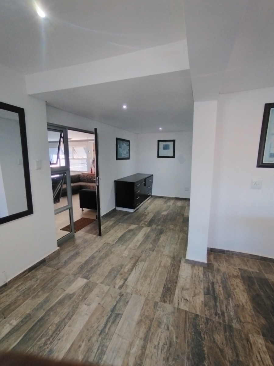 1 Bedroom Property for Sale in Glen Ashley KwaZulu-Natal