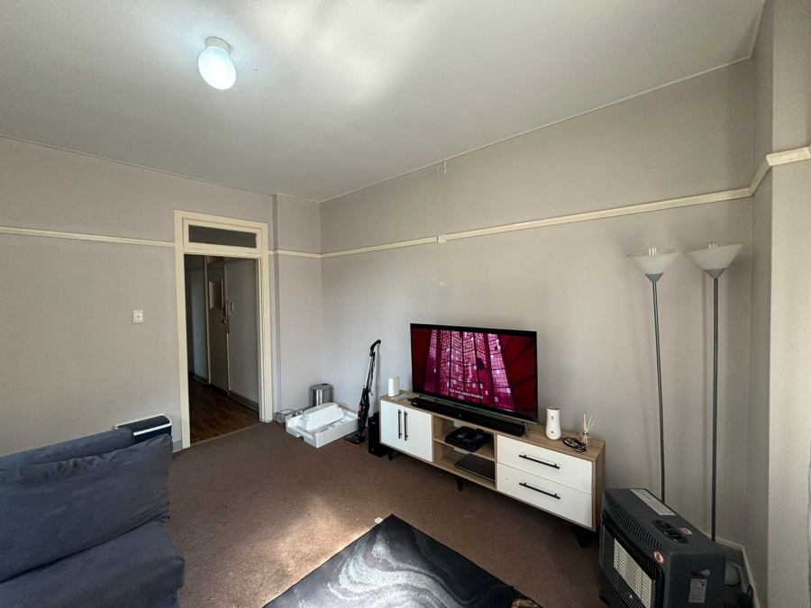 1 Bedroom Property for Sale in Glenwood KwaZulu-Natal