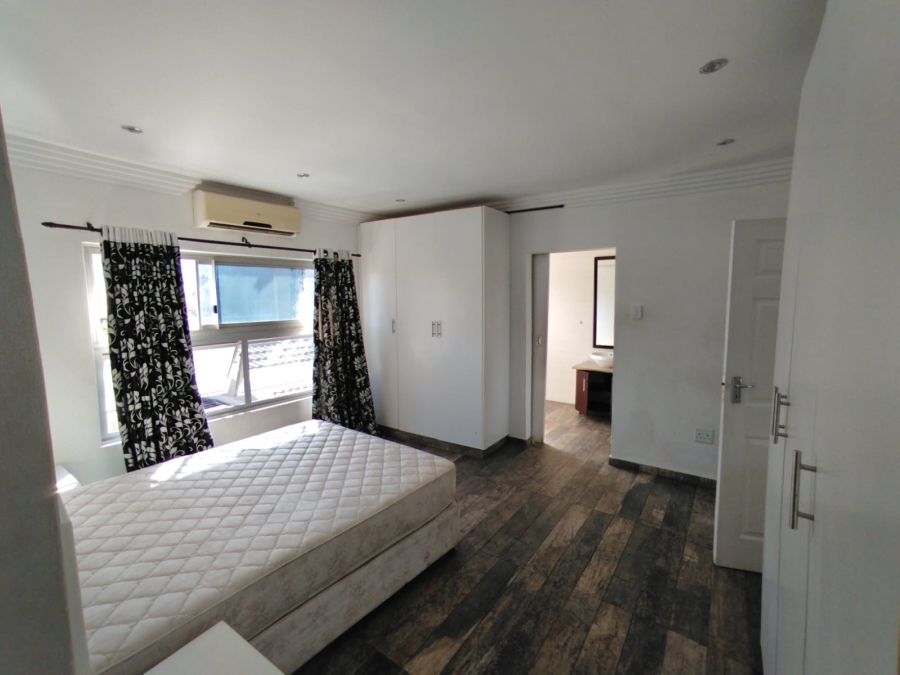 2 Bedroom Property for Sale in La Lucia KwaZulu-Natal