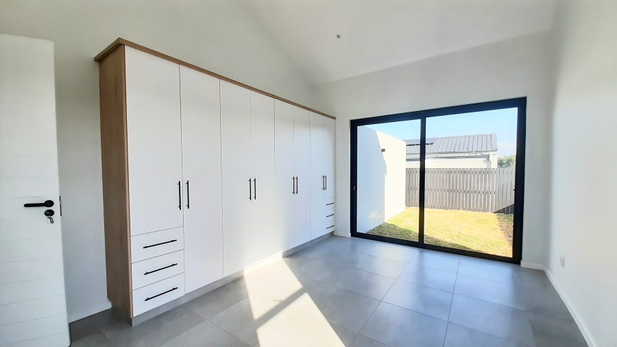 4 Bedroom Property for Sale in Elaleni Coastal Forest Estate KwaZulu-Natal