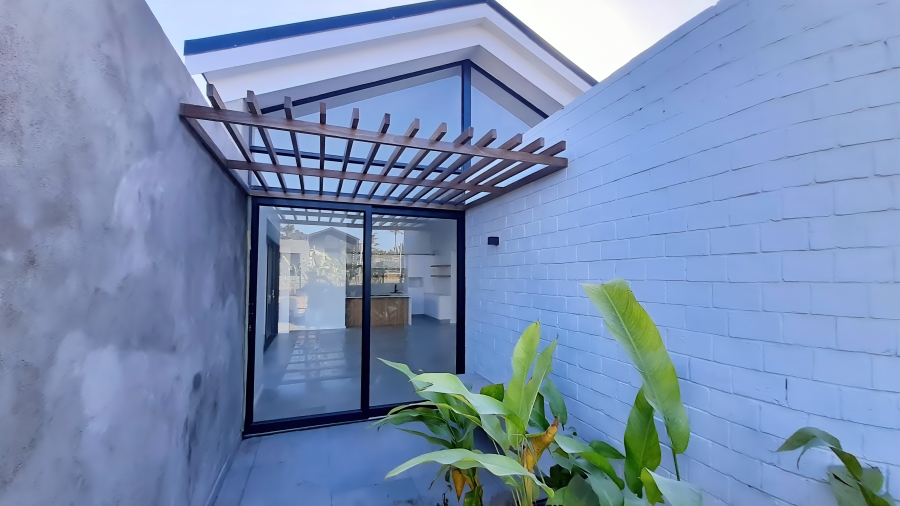 4 Bedroom Property for Sale in Elaleni Coastal Forest Estate KwaZulu-Natal