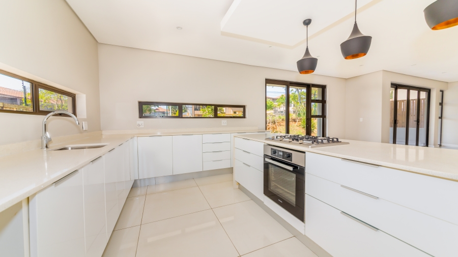 4 Bedroom Property for Sale in Izinga Estate KwaZulu-Natal