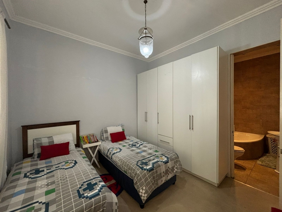 To Let 2 Bedroom Property for Rent in Glenwood KwaZulu-Natal