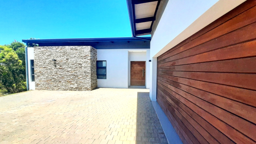 3 Bedroom Property for Sale in Palm Lakes Estate KwaZulu-Natal