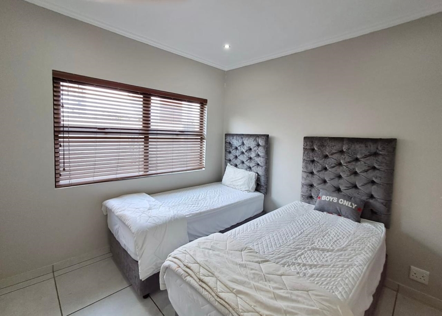 3 Bedroom Property for Sale in Palm Lakes Estate KwaZulu-Natal