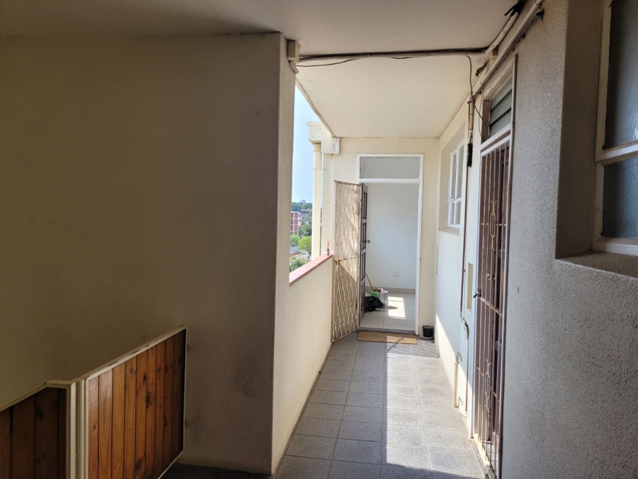 To Let 2 Bedroom Property for Rent in Morningside KwaZulu-Natal