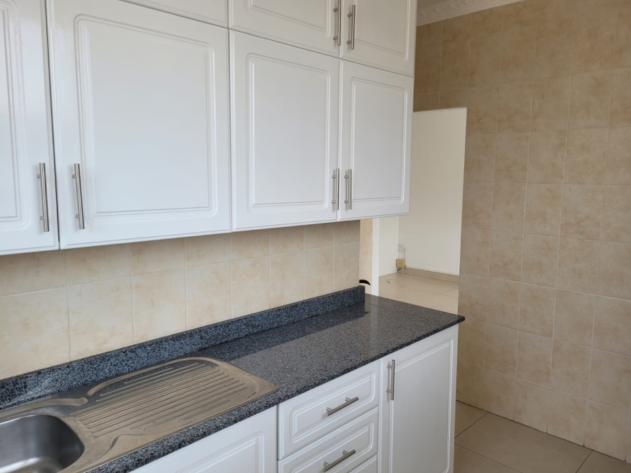 To Let 2 Bedroom Property for Rent in Morningside KwaZulu-Natal