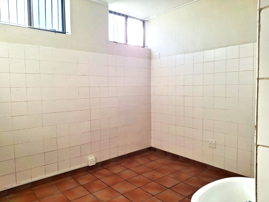 To Let commercial Property for Rent in Warner Beach KwaZulu-Natal