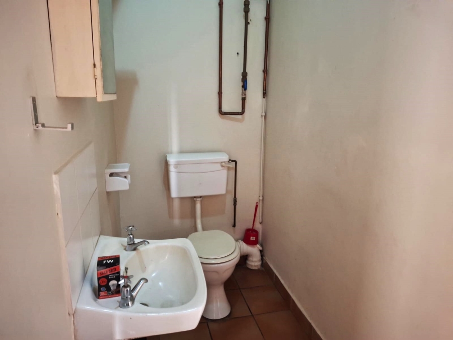 To Let commercial Property for Rent in Warner Beach KwaZulu-Natal