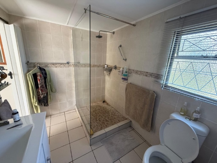 2 Bedroom Property for Sale in Inchanga KwaZulu-Natal