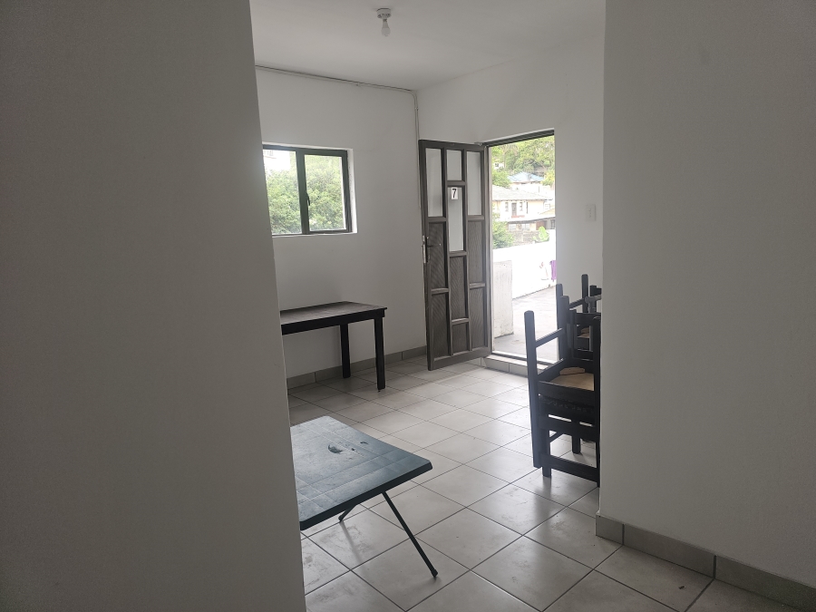 To Let 1 Bedroom Property for Rent in Woodlands KwaZulu-Natal