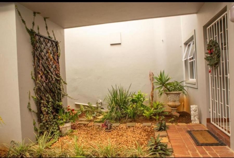 4 Bedroom Property for Sale in Willard Beach KwaZulu-Natal