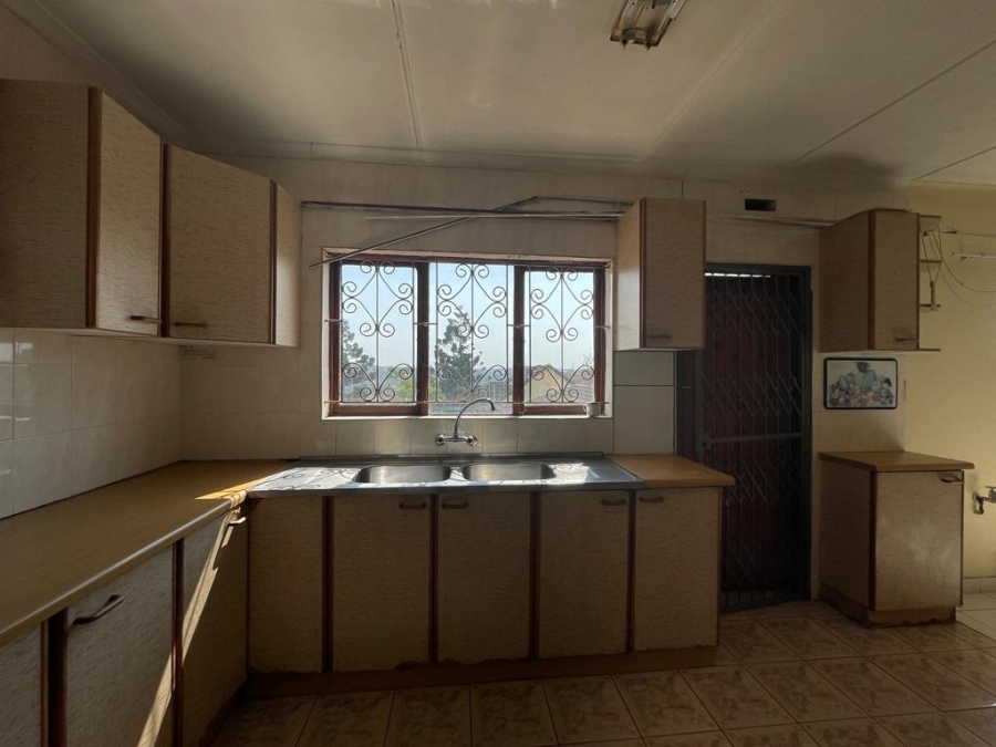 4 Bedroom Property for Sale in Claire Estate KwaZulu-Natal