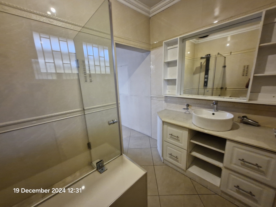 3 Bedroom Property for Sale in Bellair KwaZulu-Natal