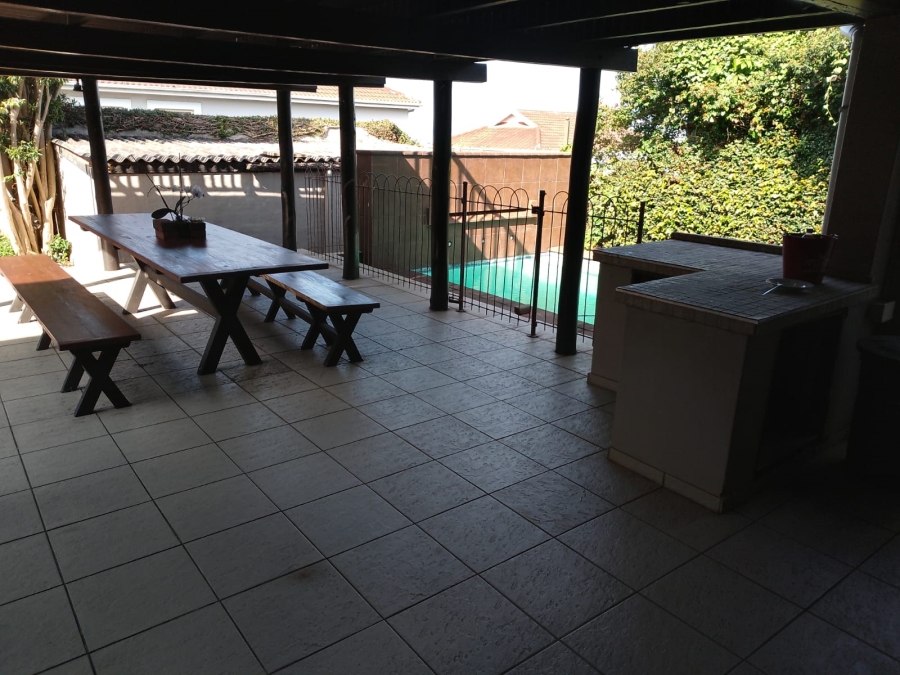 4 Bedroom Property for Sale in Glenwood KwaZulu-Natal