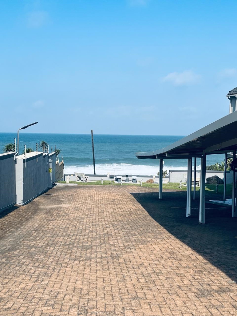 To Let 3 Bedroom Property for Rent in Uvongo KwaZulu-Natal
