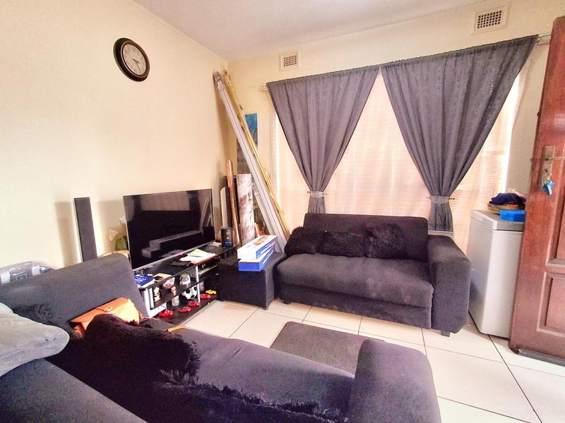 To Let 2 Bedroom Property for Rent in Merebank KwaZulu-Natal