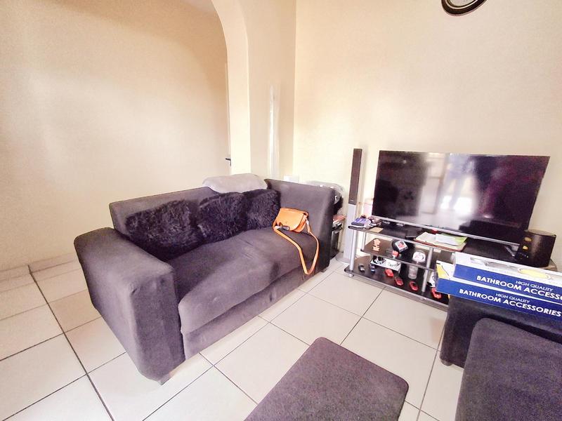 To Let 2 Bedroom Property for Rent in Merebank KwaZulu-Natal