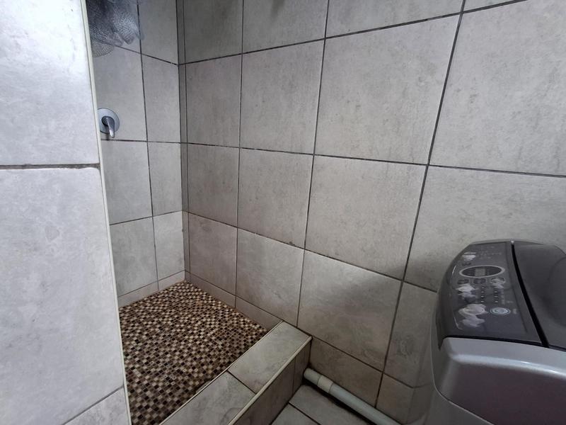 To Let 2 Bedroom Property for Rent in Merebank KwaZulu-Natal