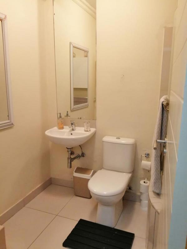 To Let 2 Bedroom Property for Rent in Umhlanga Ridge KwaZulu-Natal