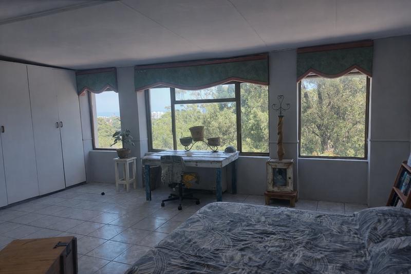 11 Bedroom Property for Sale in Margate KwaZulu-Natal