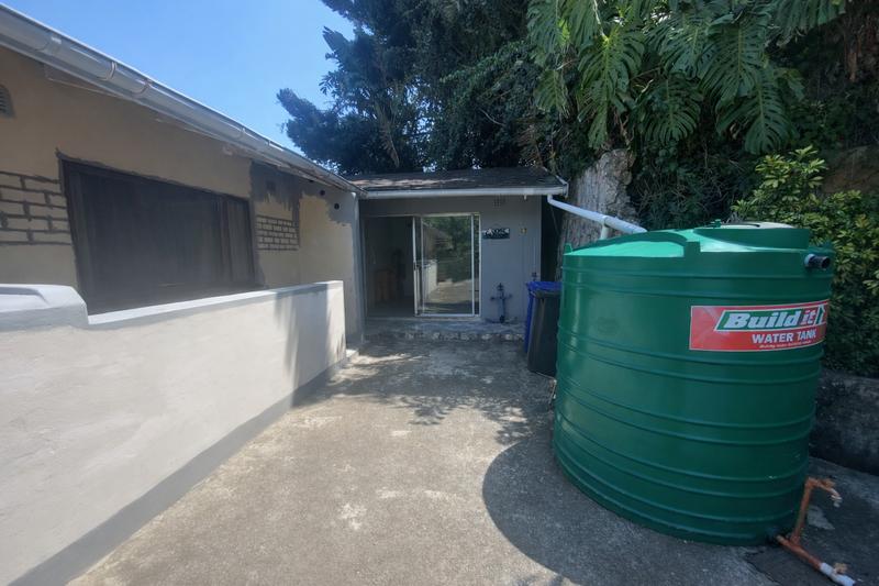 11 Bedroom Property for Sale in Margate KwaZulu-Natal