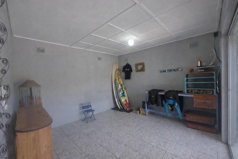 11 Bedroom Property for Sale in Margate KwaZulu-Natal