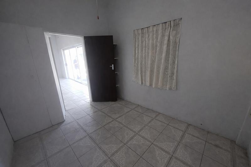 11 Bedroom Property for Sale in Margate KwaZulu-Natal