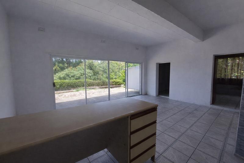 11 Bedroom Property for Sale in Margate KwaZulu-Natal