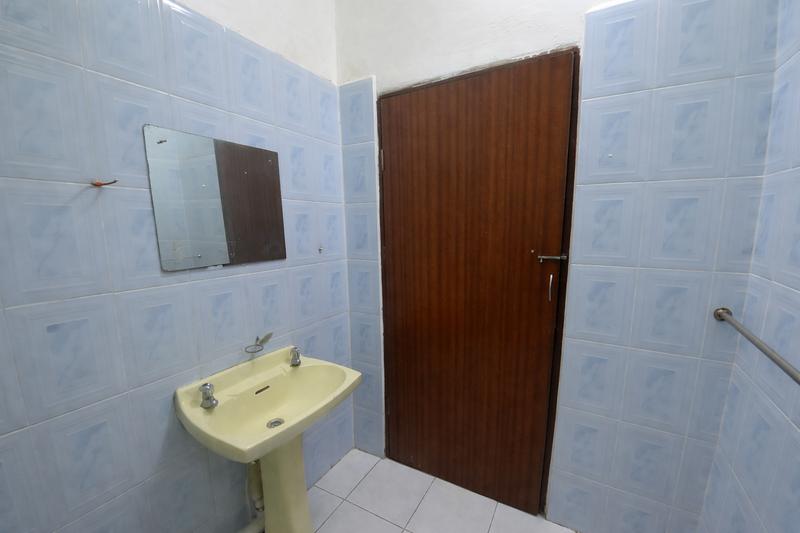 11 Bedroom Property for Sale in Margate KwaZulu-Natal