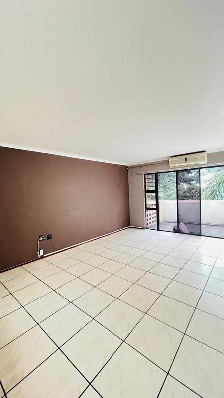 To Let 2 Bedroom Property for Rent in Manors KwaZulu-Natal