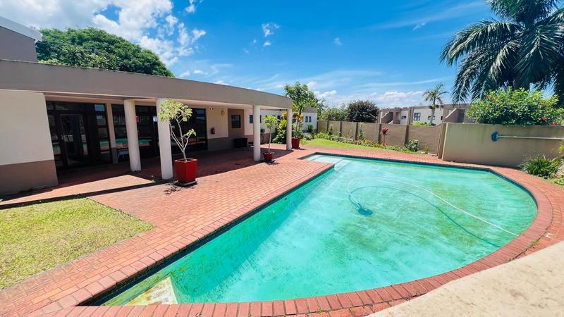 To Let 2 Bedroom Property for Rent in Manors KwaZulu-Natal