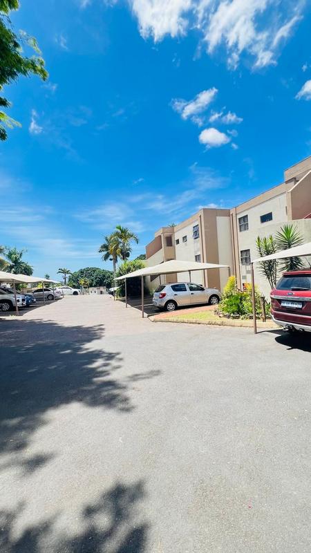 To Let 2 Bedroom Property for Rent in Manors KwaZulu-Natal