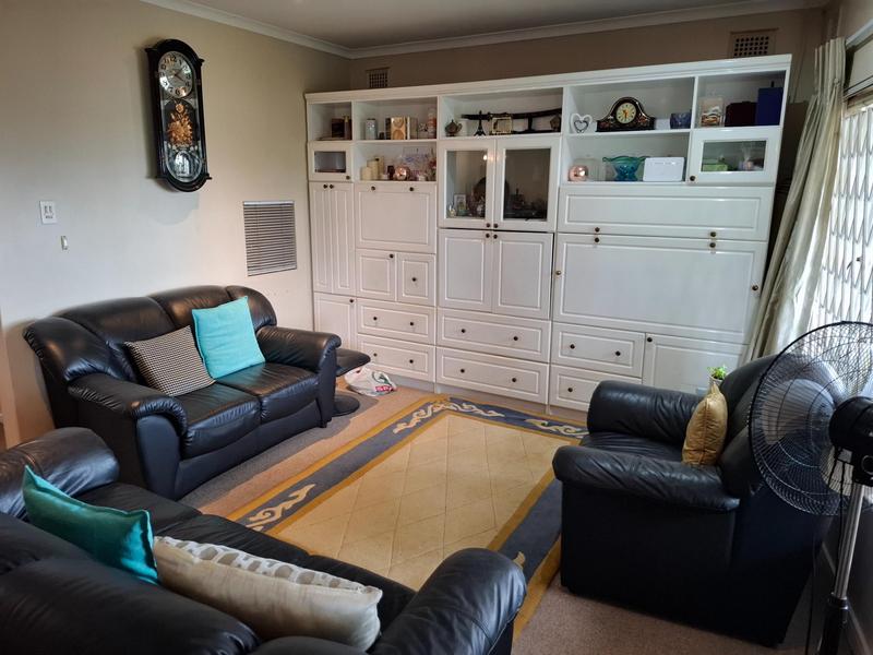 3 Bedroom Property for Sale in Glenwood KwaZulu-Natal