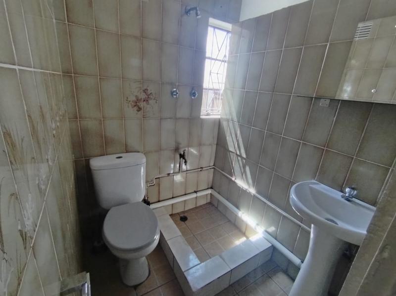 To Let 1 Bedroom Property for Rent in Clare Estate KwaZulu-Natal