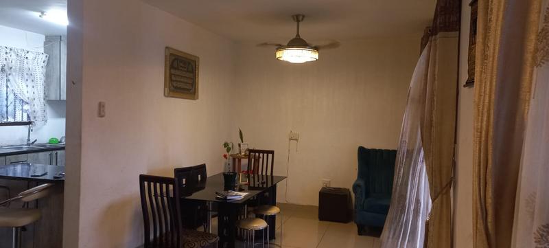 3 Bedroom Property for Sale in Northcroft KwaZulu-Natal