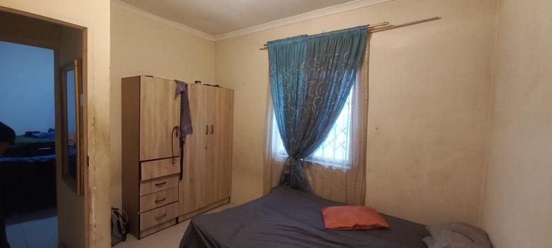 3 Bedroom Property for Sale in Northcroft KwaZulu-Natal