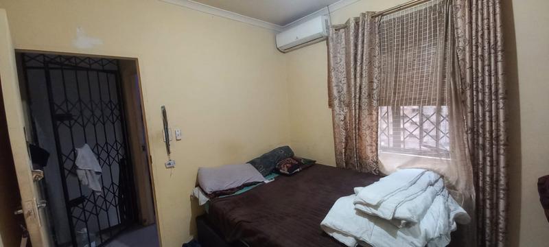 3 Bedroom Property for Sale in Northcroft KwaZulu-Natal