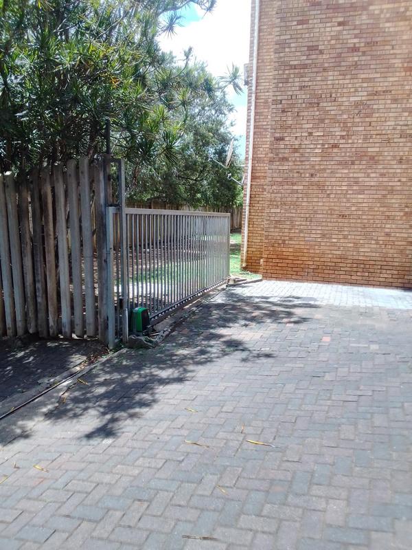 2 Bedroom Property for Sale in Empangeni Central KwaZulu-Natal