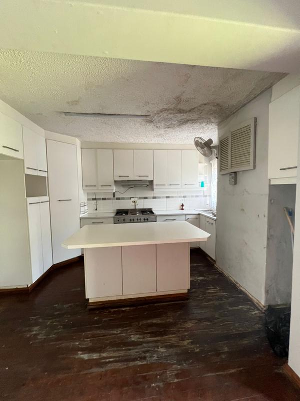 3 Bedroom Property for Sale in Manors KwaZulu-Natal