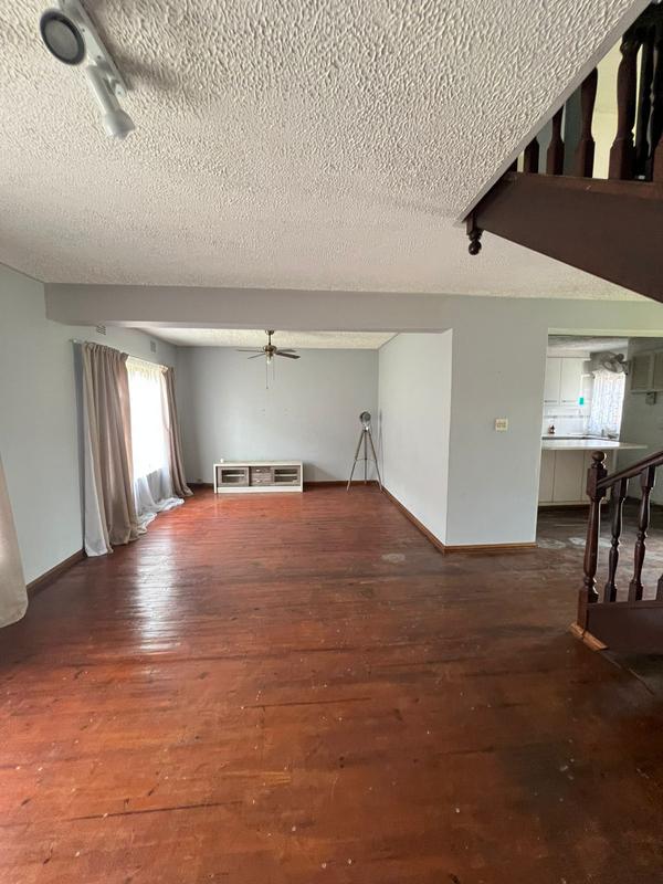 3 Bedroom Property for Sale in Manors KwaZulu-Natal