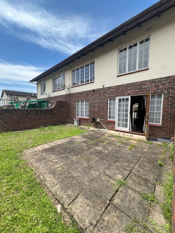 3 Bedroom Property for Sale in Manors KwaZulu-Natal
