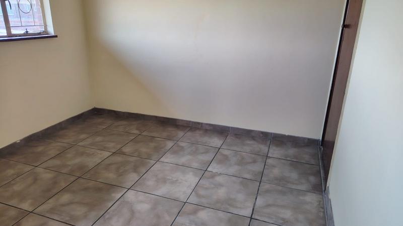 2 Bedroom Property for Sale in Malvern KwaZulu-Natal