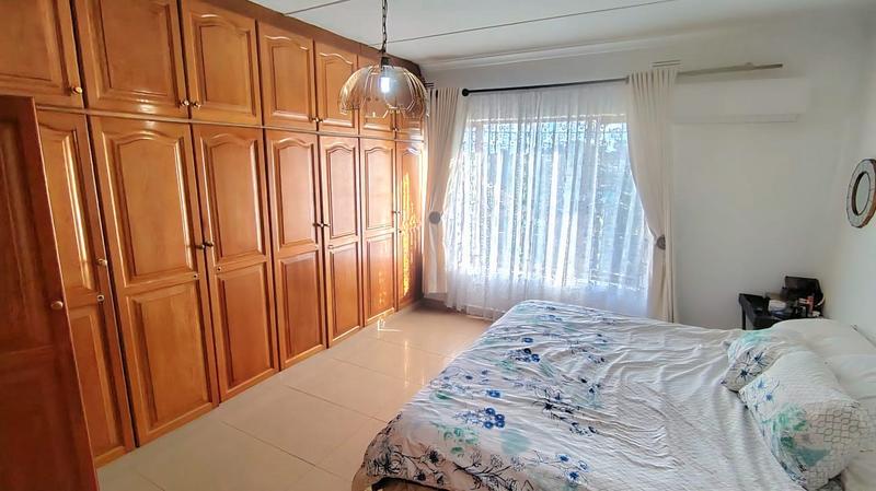 4 Bedroom Property for Sale in Queensburgh KwaZulu-Natal