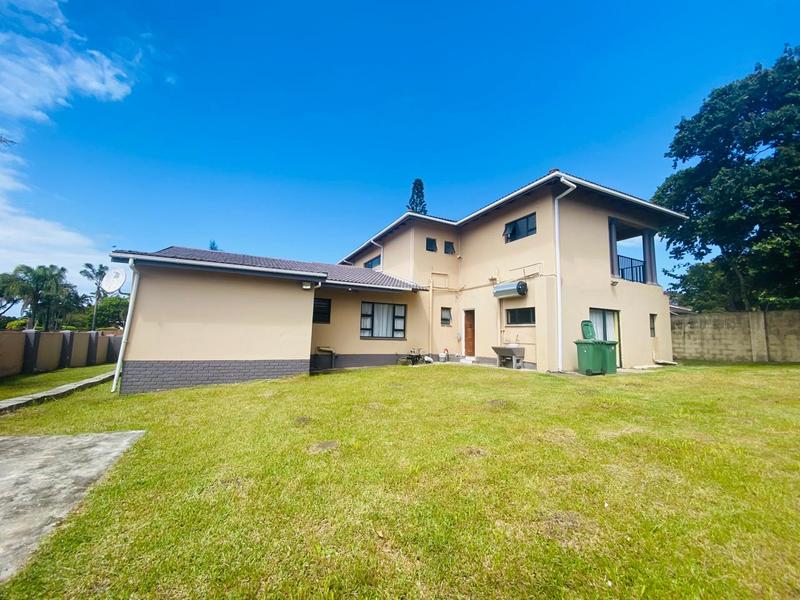 5 Bedroom Property for Sale in Margate KwaZulu-Natal