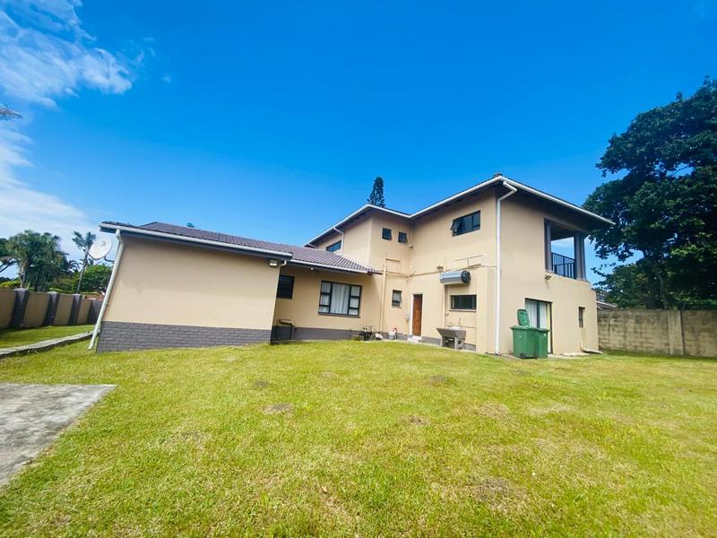 5 Bedroom Property for Sale in Margate KwaZulu-Natal