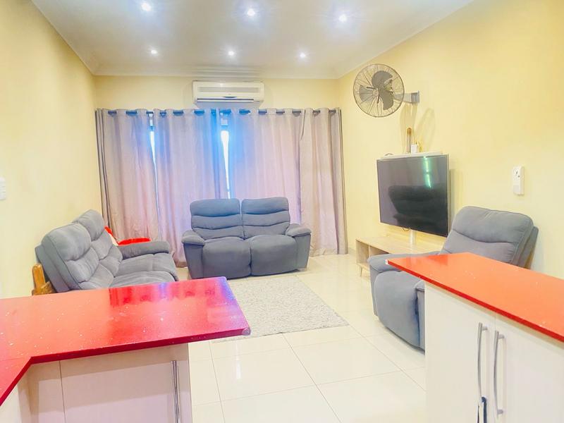 To Let 2 Bedroom Property for Rent in Clare Hills KwaZulu-Natal