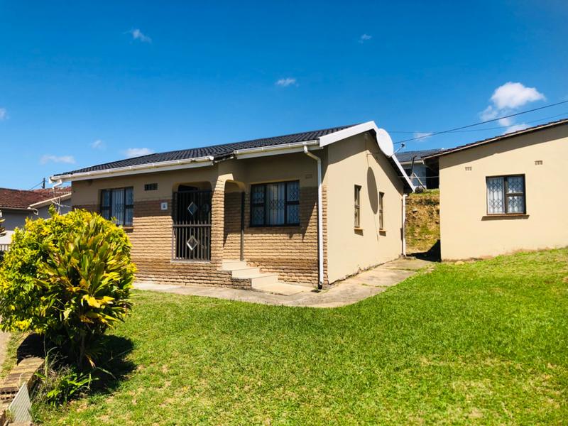 To Let 3 Bedroom Property for Rent in Umlazi KwaZulu-Natal