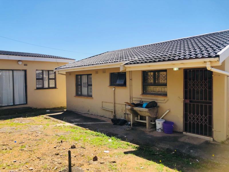 To Let 3 Bedroom Property for Rent in Umlazi KwaZulu-Natal