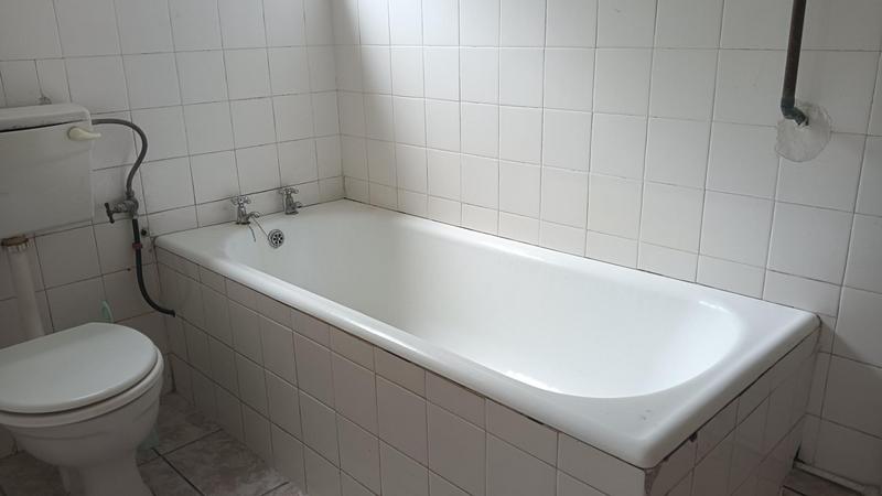 To Let 1 Bedroom Property for Rent in Pinetown KwaZulu-Natal